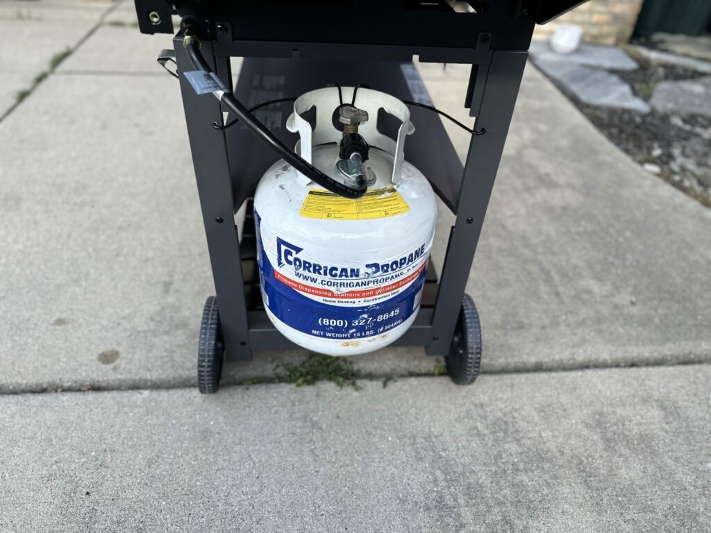 Charbroil Performance Series Griddle Propane Storage