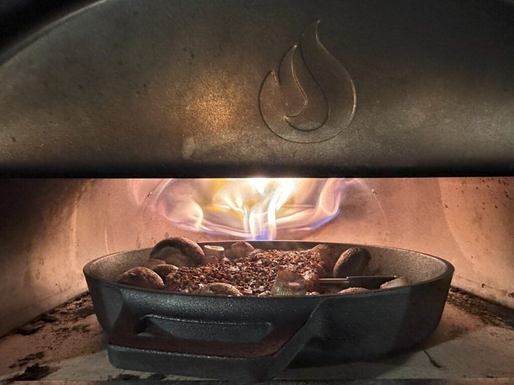 MeatStick V - Cooking a Steak in a Pizza Oven