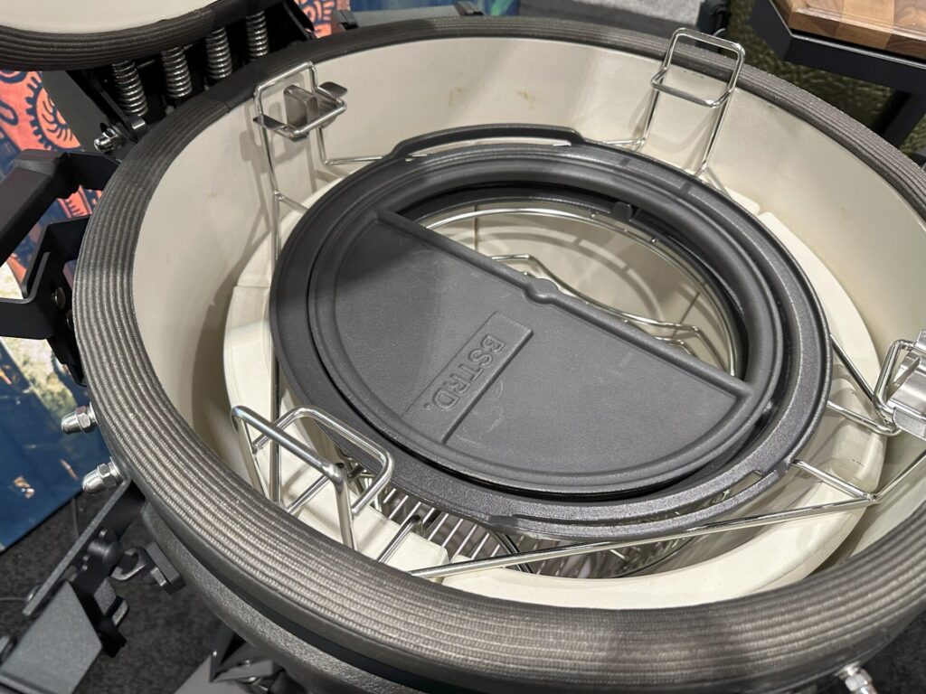 Bastard Kamado Rotating Plate