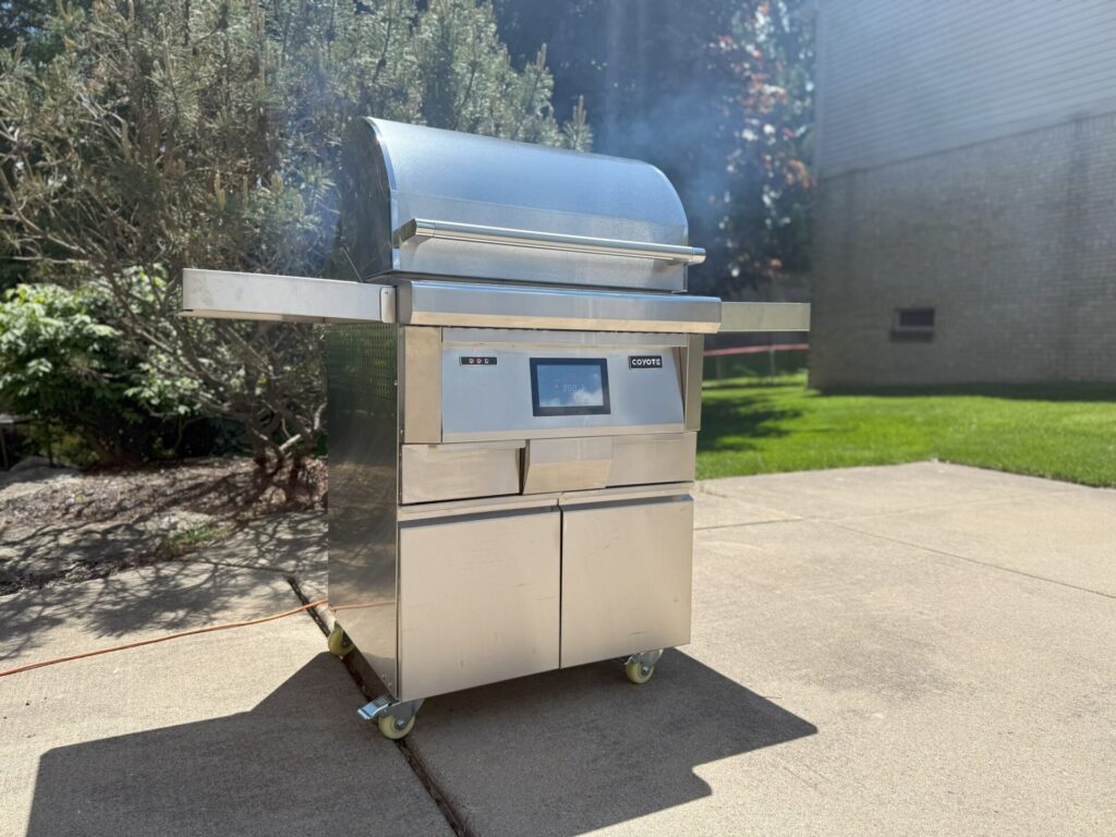 Coyote Outdoor Pellet Grill - Smoking