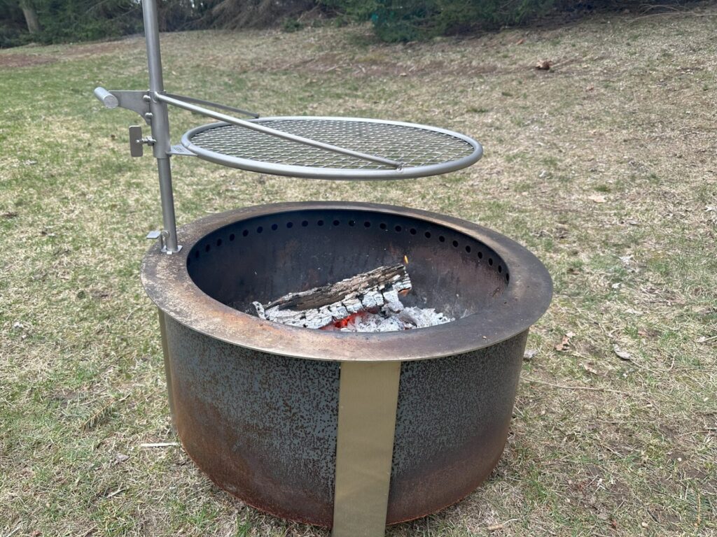 Breeo Fire Pit Outpost Grill